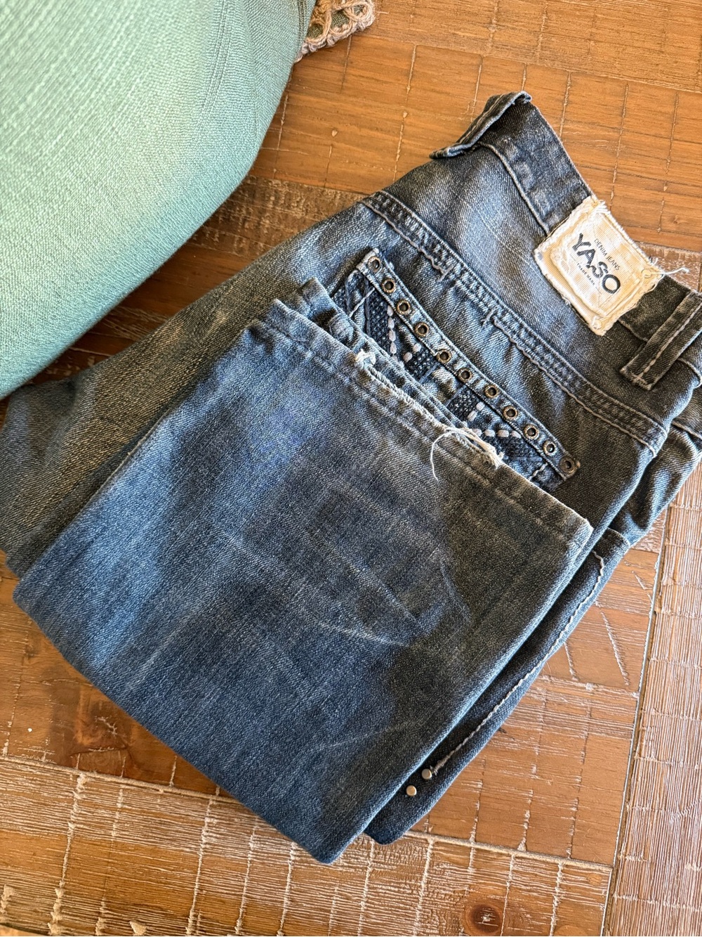 YASO Distressed Embellished Pocket Jeans - Blue - Picture 3 of 5